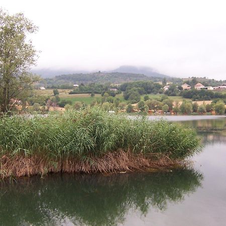 Camping La Motte Flottante La Freissinouse Екстериор снимка