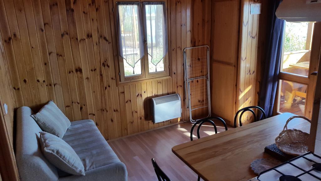 Camping La Motte Flottante La Freissinouse Екстериор снимка