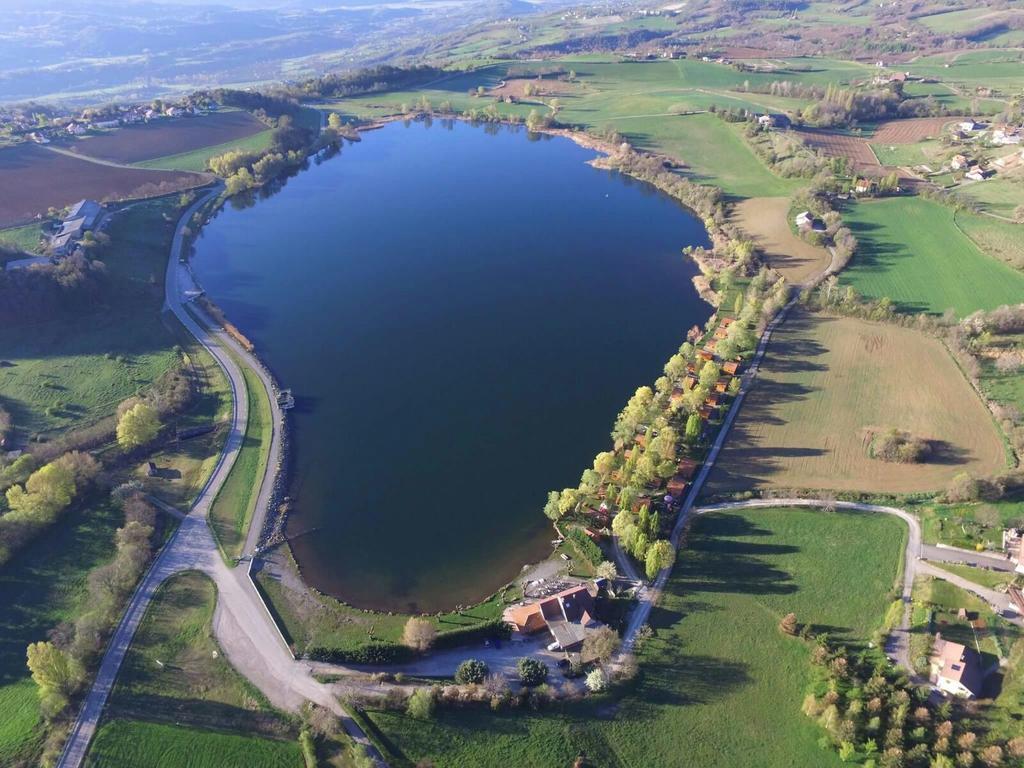 Camping La Motte Flottante La Freissinouse Екстериор снимка